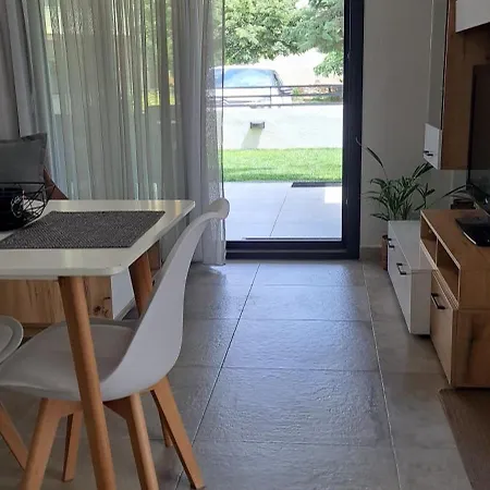 The Candy House Daire